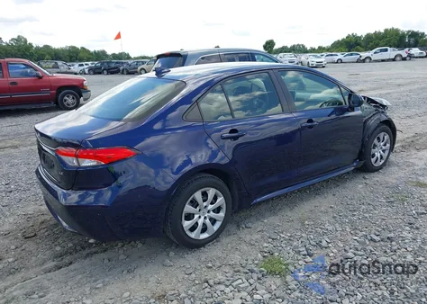 2021 Toyota Corolla Le z USA, uszkodzony, nr VIN JTDEPMAEXMJ178131